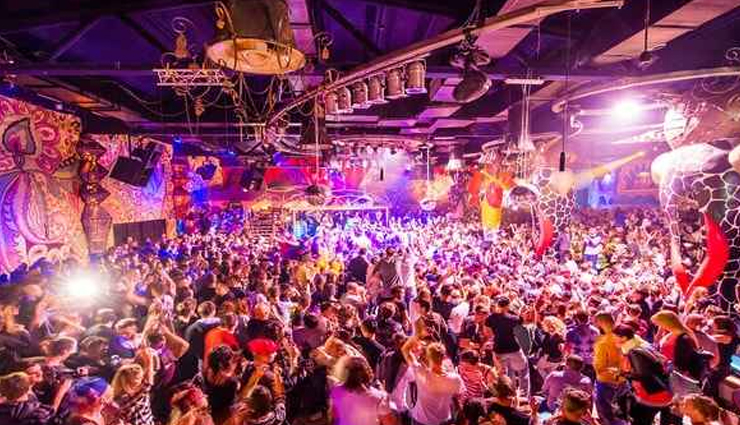 places to enjoy nightlife,nightlife in india,goa,mumbai,delhi,bangalore,hyderabad,chandigarh