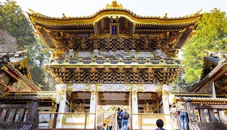 japan,beautiful shrines to visit in japan,japan travel,japan tourism,tourist places in japan,japan travel,places to visit in japan,holidays,travel guide