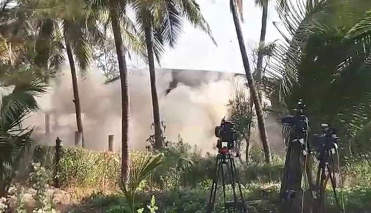 PNB घोटाला : लंदन की सड़कों पर बेखौफ घूमता नजर आया भगोड़ा नीरव मोदी london,nirv modi,investigating agencies,scandal,pnb scam