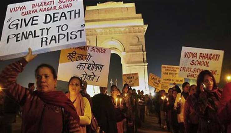 निर्भया गैंगरेप मामला: 3 दोषियों की पुनर्विचार याचिका पर सुप्रीम कोर्ट का अहम फैसला आज, पूरे मामले से जुड़ी 10 बड़ी बातें 