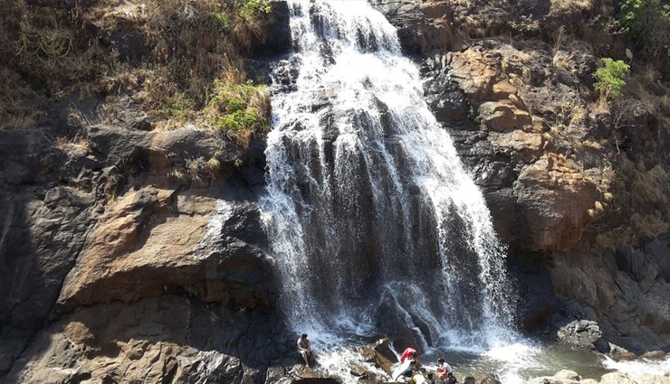 nashik waterfalls,breathtaking waterfalls in nashik,scenic waterfalls near nashik,explore the beauty of nashik waterfalls,best waterfalls in nashik,maharashtra,must-visit waterfalls near nashik,nashik stunning waterfall destinations,nature wonders: waterfalls in nashik,nashik hidden gem: breathtaking waterfalls,discover the beauty of waterfalls in nashik