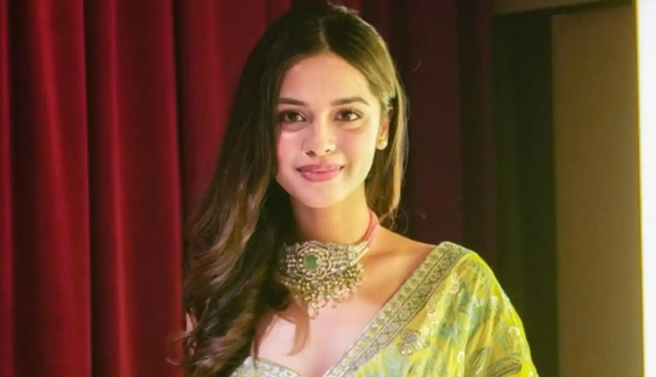 2 News : रवि किशन बोले, ये ब्लैक लेडी पाने में मुझे 34 साल लग गए, इस एक्ट्रेस को संभालते शाहरुख का वीडियो वायरल 70th filmfare awards,ravi kishan,actor ravi kishan,laapataa ladies movie,kirao rao,aamir khan,ravi kishan filmfare award,nitanshi goel,actress nitanshi goel,shahrukh khan,nitanshi shahrukh