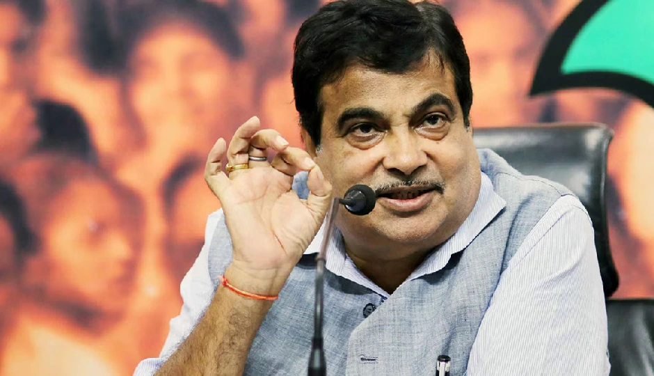 समाज को बांटने की राजनीति और पिछड़ापन दिखाने की प्रवृत्ति खतरनाक: नितिन गडकरी