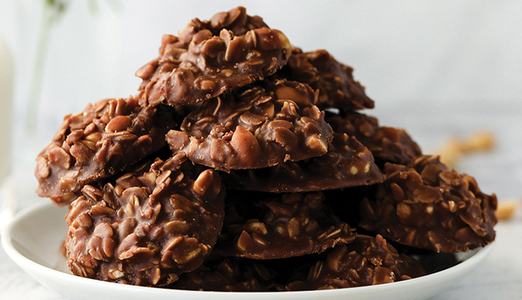 no-bake oatmeal cookies recipe,quick and easy oatmeal cookies,no-bake cookies in minutes,simple oatmeal cookie recipe,easy no-bake treats with oats,quick dessert recipe: no-bake oatmeal cookies,healthy no-bake cookie recipe,delicious oatmeal cookies without baking,no-bake cookies with peanut butter and oats,wholesome and quick oatmeal cookie treats