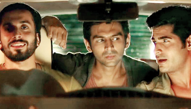 mates and me,what it is like when your room-mate parents come over,room mates,friends parents