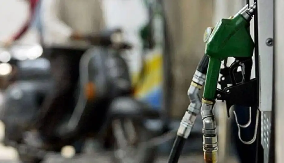 1 अक्टूबर से NCR में लागू होगा ‘No PUCC, No Fuel’ नियम, प्रदूषण फैलाने वाले वाहनों पर कसेगा शिकंजा