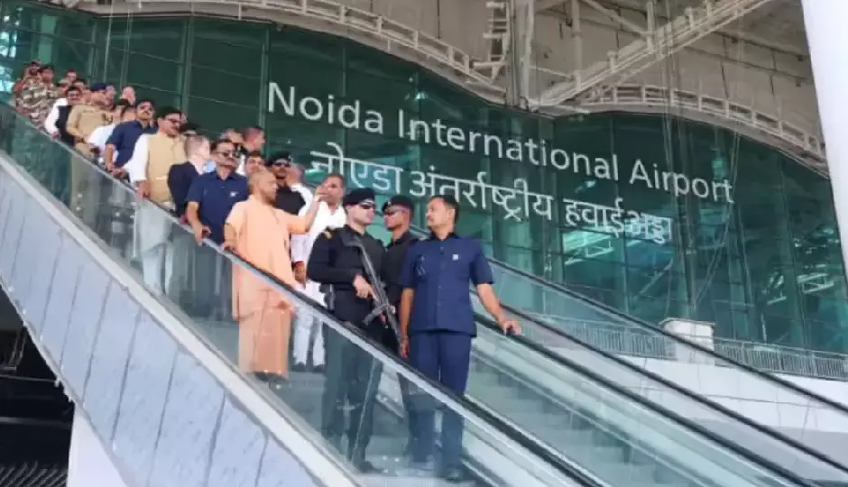 लाखों यात्रियों को संभालने की क्षमता और बेहतरीन कनेक्टिविटी… जानें नोएडा एयरपोर्ट में क्या-क्या होगा खास?