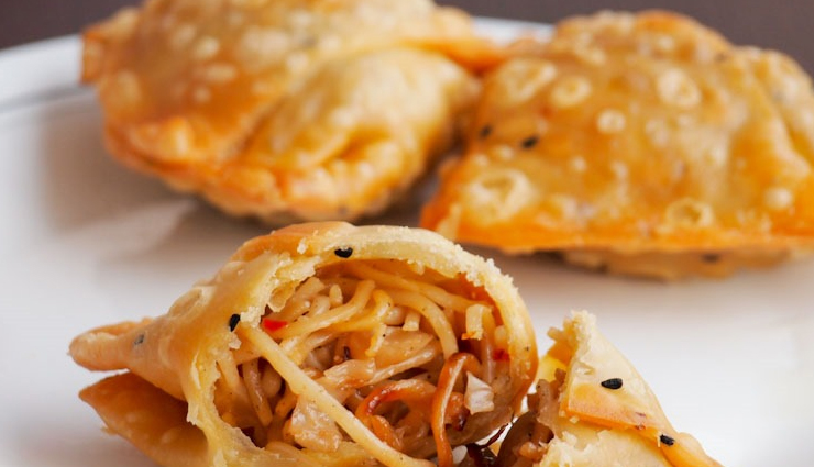 Recipe- Easy To Make Chinese Noodles Samosa