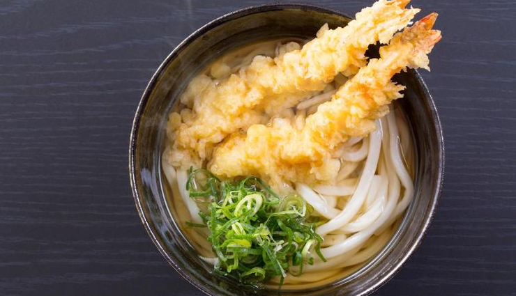 noodle dishes,noodle dishes around the world,ramen- japan,japchae- korea,laksa-malaysia,singapore,udon- japan,mie goreng- indonesia,malaysia,saimin- hawaii