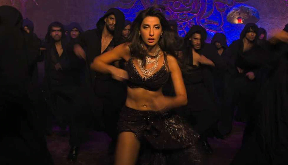 deepika padukone,ranveer singh,deepika ranveer,deepika ranveer advertisement,deepika ranveer abu dhabi,thamma movie,nora fatehi,ayushmaan khurrana,rashmika mandanna