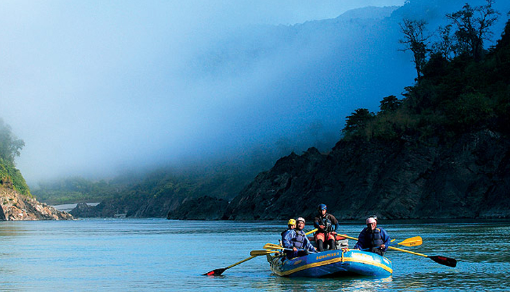 north east,places to visit in north east india,india,kaziranga national park,ziro valley,nathu la pass,siang river,river rafting,nuranang falls,dawki