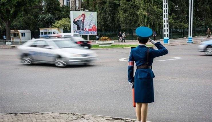 उत्तर कोरिया की ये रोचक बातें कर देती हैं पूरी दुनिया को हैरान weird news,weird facts,north korea facts,interesting fats,weird bans and restrictions