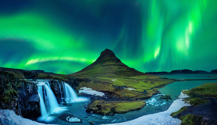 northern lights,places to see northern lights,iceland,alaska,lapland