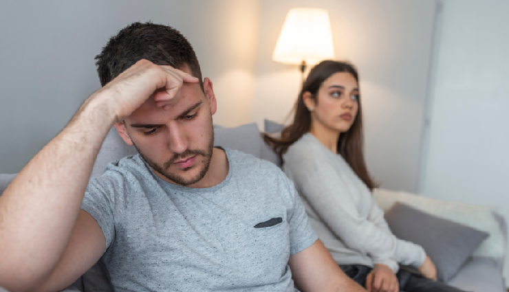 lack of attraction in relationship,not attracted to girlfriend reasons,relationship attraction issues,why am i not attracted to my girlfriend,girlfriend attraction problems,relationship chemistry concerns,partner attraction challenges,understanding lack of relationship spark,issues affecting relationship attraction,causes of decreased attraction in relationship