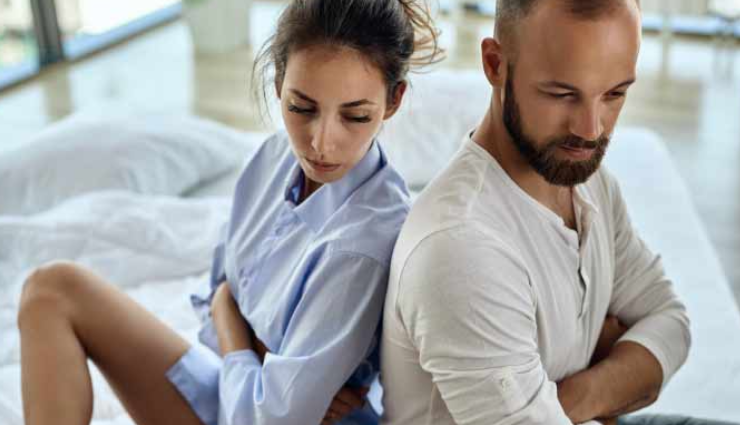 lack of attraction in relationship,not attracted to girlfriend reasons,relationship attraction issues,why am i not attracted to my girlfriend,girlfriend attraction problems,relationship chemistry concerns,partner attraction challenges,understanding lack of relationship spark,issues affecting relationship attraction,causes of decreased attraction in relationship