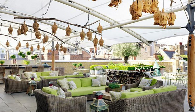 5 sexiest rooftop bars in london,rooftop bars across the world,rooftop restaurants,rooftop cafes,sexiest rooftop views