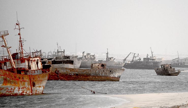 graveyards in the world,vehicle graveyards in the world,most famous graveyards in the world,must visit places in the world,bolivias train graveyard,oranjemund diamond vehicle scrapyard,nouadhibou ship graveyard,soviet submarines on the kola peninsula,barry scrapyard