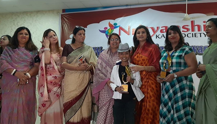 राजस्थान दिवस के सुअवसर पर जयपुर में आयोजित हुआ तृतीय आइडियल वुमानिया नेशनल अवार्ड