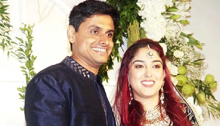 2 News : ‘लुंगी डांस’ पर जमकर थिरके आयरा के पति नुपुर, वीडियो वायरल, शादी में गर्लफ्रेंड लेखा के साथ पहुंचे इमरान