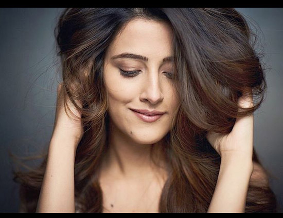 IN PICS Forget Kriti Sanon and Post a Light on Her Sis Nupur Sanon