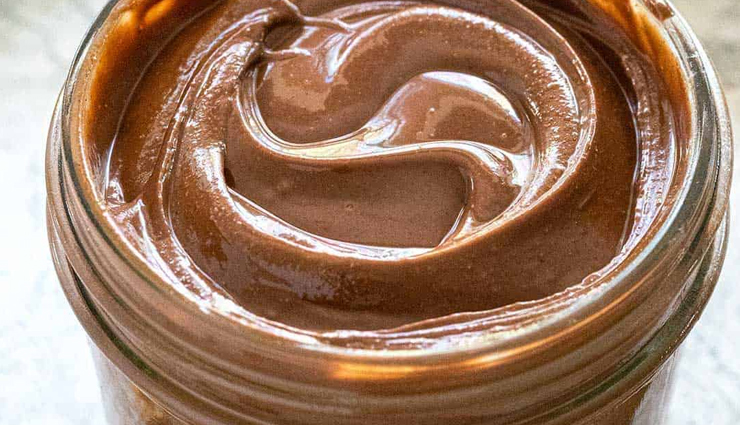 Recipe- Chocolatey and Healthy Homemade Nutella
