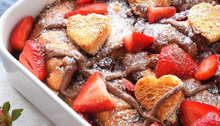 nutella french toast with strawberries,strawberries toast,nutella french toast,hunger struck,food,easy recipe