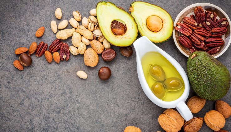 cleanse arteries naturally,heart health foods,artery health tips,natural remedies for clogged arteries,cholesterol and heart health,foods for clear arteries,improve circulation naturally,heart health maintenance,prevent heart disease naturally,healthy arteries diet,oxygen-rich blood circulation,cholesterol management with food