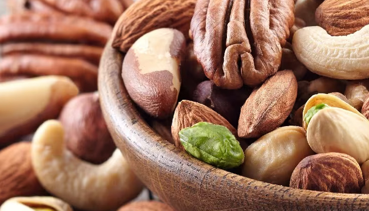 nuts vs seeds health benefits,which is healthier nuts or seeds,health benefits of nuts and seeds,nuts vs seeds nutrition,best for health nuts or seeds