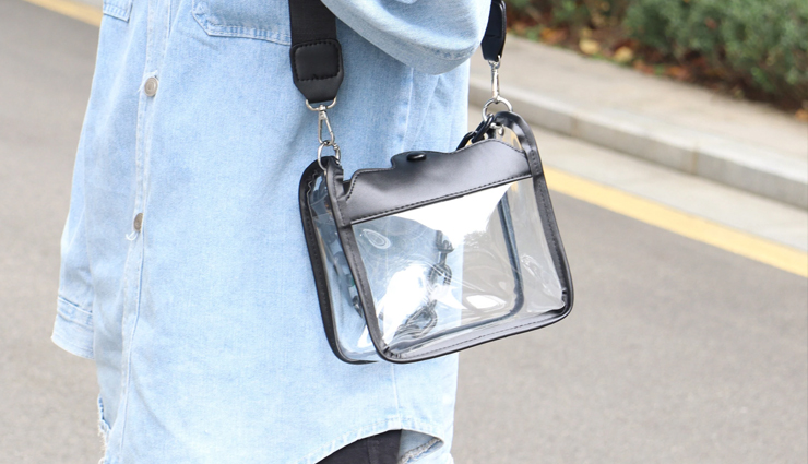 मॉनसून सीजन में दिखना हैं स्टाइलिश और कूल, जरूर फॉलो करें ये स्टाइलिंग टिप्स monsoon season fashion tips,rainy season fashion advice,monsoon wardrobe essentials,fashion tips for monsoon,rainy day outfit ideas,monsoon style guide,monsoon fashion trends,stylish monsoon outfits,monsoon clothing tips,waterproof fashion for monsoon,monsoon footwear tips,monsoon accessories guide,how to dress for monsoon,monsoon fashion do’s and don’ts,best fabrics for monsoon,monsoon makeup tips,monsoon haircare tips,monsoon-friendly fashion ideas,rainproof fashion tips,casual monsoon outfits