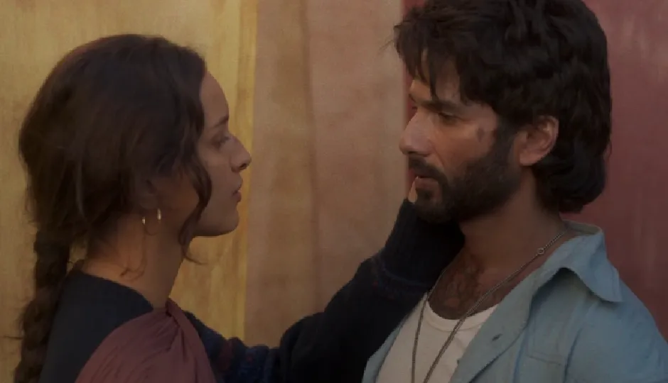 16वें दिन शाहिद कपूर की फिल्म ने किया इतना कारोबार, जानें कुल बॉक्स ऑफिस कलेक्शन 16वें दिन शाहिद कपूर की फिल्म ने किया इतना कारोबार, जानें कुल बॉक्स ऑफिस कलेक्शन