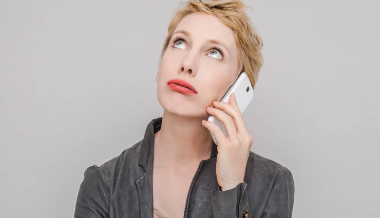 relationship tips,relationship tips in hindi,over dependent on partner,signs show of over dependent