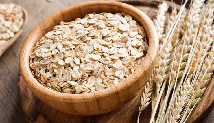 anti-aging,foods,young skin,antioxidants,omega-3 fatty acids,vitamin a,vitamin c,vitamin e,vitamin k,collagen,hydration,skin elasticity,fine lines,wrinkles,sun damage,dark spots,carotenoids,flavonoids,resveratrol,polyphenols,blueberries,Nuts,Leafy Greens,tomatoes,avocado,Olive Oil,Fatty Fish,green tea,watermelon,Beans,whole grains,citrus fruits,berries,dark chocolate,turmeric,skin,skin care tips,beauty,beauty tips,skin beauty