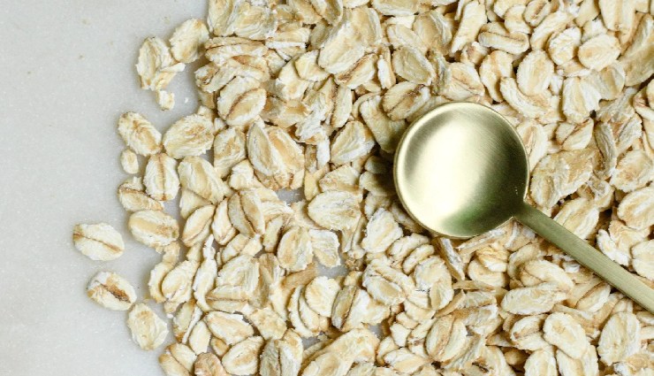 homemade body scrubs,sensitive skin care,monsoon skin care,natural body scrubs,exfoliating scrubs,body scrub recipes,remove tan naturally,reduce body acne,gentle exfoliation,monsoon skincare tips