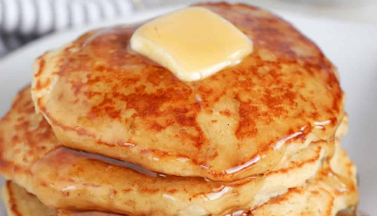 oats snacks recipes,healthy oats snacks,oats and banana energy balls,baked oatmeal bars,savory oats chivda,oats smoothie bowl,oats pancakes recipe,healthy snack ideas,quick oats snacks,easy oats recipes,high-fiber snacks,low-calorie snacks,nutritious snack ideas