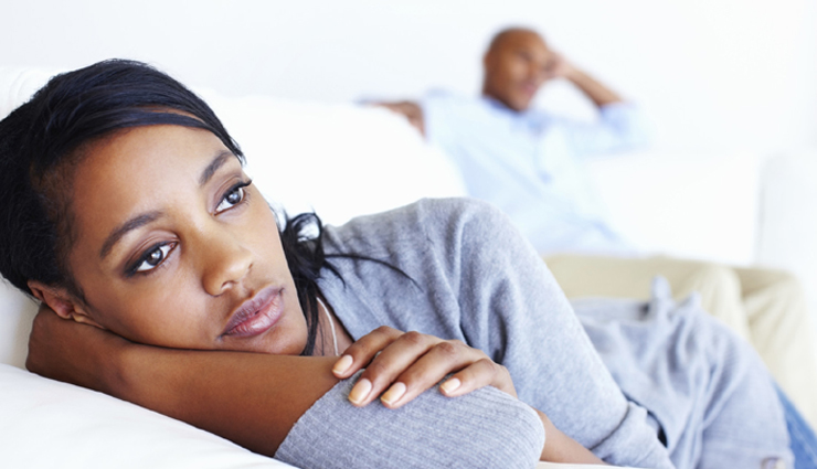 signs of a one-sided relationship,unbalanced relationship signs,how to identify a one-sided relationship,unequal effort in relationship,signs of emotional neglect in a relationship,one-sided love signs,recognizing one-sided commitment,imbalanced relationship dynamics,emotional unavailability in relationships,signs of a one-way relationship