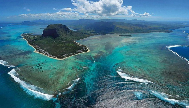 ocean mysteries,unbelievable ocean mysteries,the bimini road,the milky sea phenomenon,underwater falls,cuban underwater city