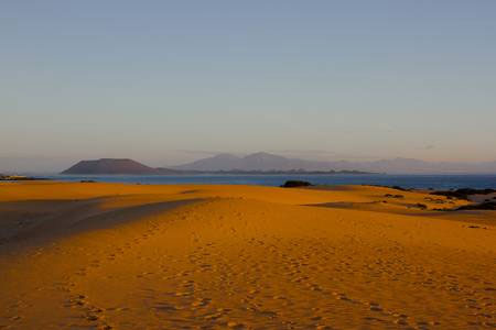 unexplored places of india,india,salt desert of rann,trap of forest hill caves,swamp forest sundarbans,himalayan ice mountains,ocean of arid sand