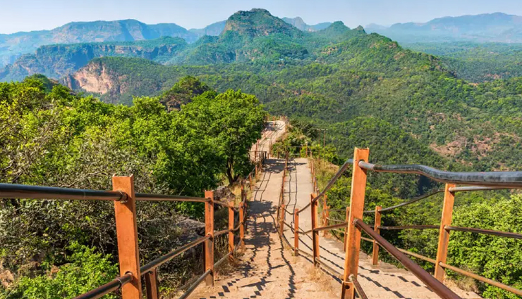 places to explore in india in october,places to visit in india,tourist destinations in india