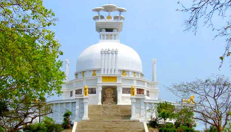 golden triangle of odisha,udayagiri and khandagiri,dhauli,pipili,chandrabhaga light house,raghurajpur,odisha,least explored destinations in  odisha