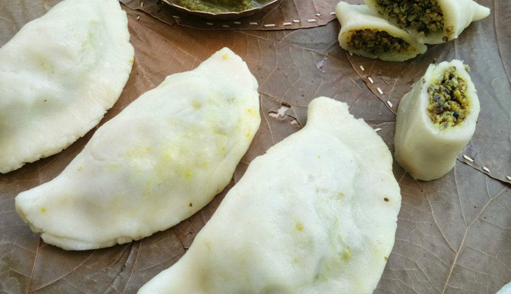 pakhala bhata,gupchup,chhena poda,pilaf,santula,rasabali,pitha,khaja,potala alu rasa,delicious dishes of odisha,dishes of odisha,odish cuisine