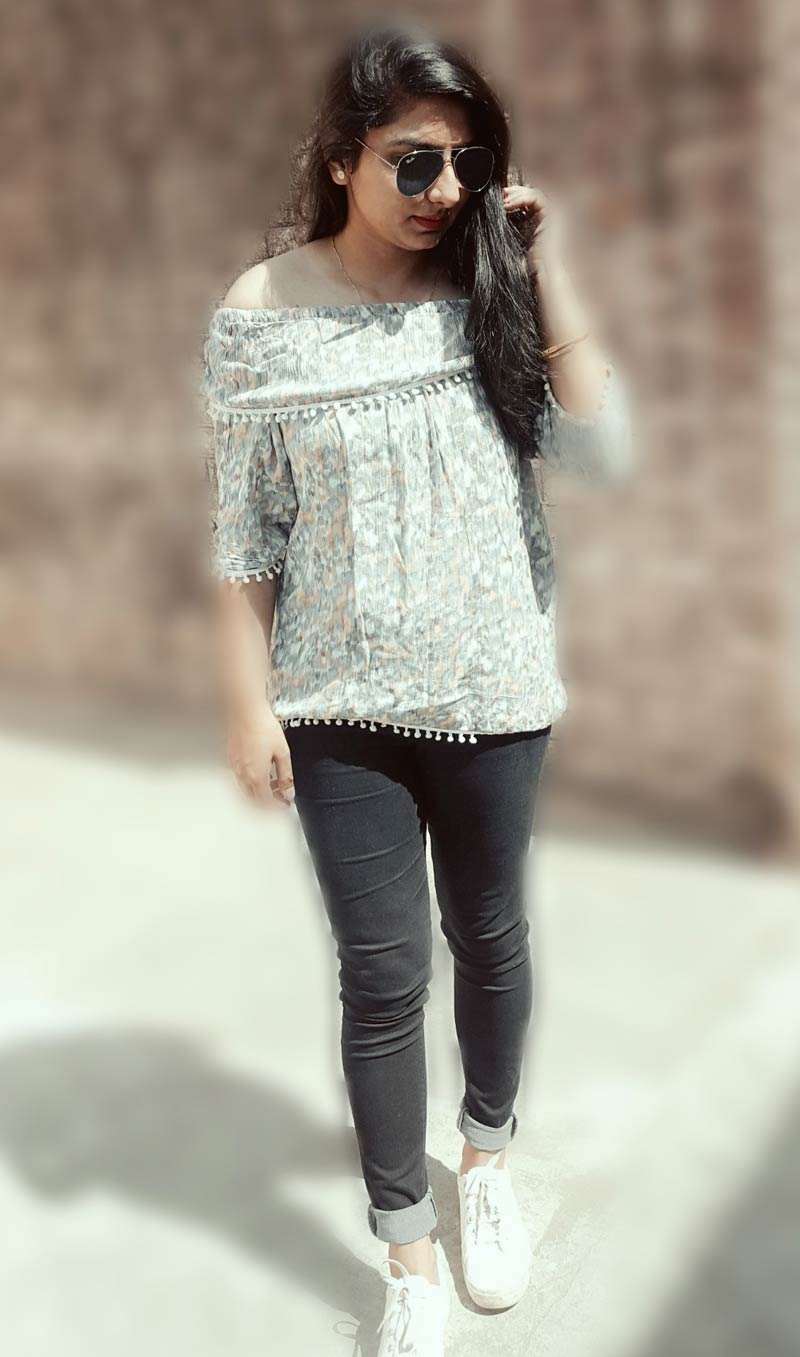 off-shoulder top,fashion tips,summer fashion tips,latest fashion trends