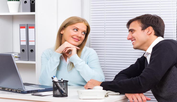 relationship tips,relationship tips in hindi,office relationship,love in office,office affair