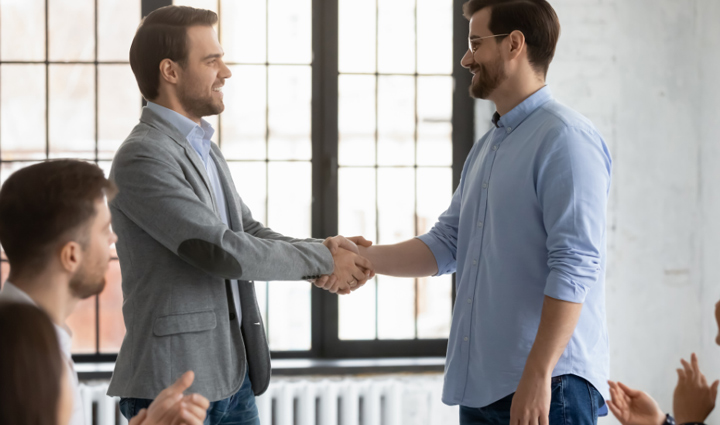 want to make good tuning with the boss in the office keep these things in mind,mates and me,relationship tips