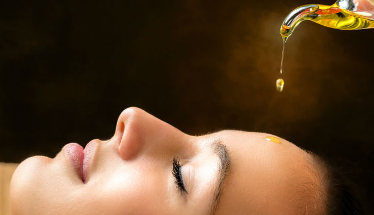  Oil Cleansing Method: A Natural Approach to Cleanse and Nourish Your Skin 