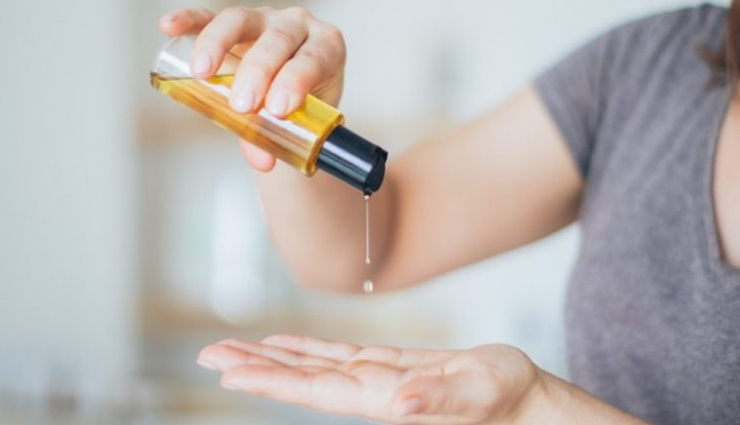 oil cleansing method,natural skincare technique,cleanse and nourish skin,effective oil cleanser,moisture balance for skin,like dissolves like principle,dry and sensitive skin care,oily and combination skin solution,jojoba oil benefits,almond oil for skincare,grapeseed oil properties,castor oil cleansing benefits,gentle and relaxing skincare routine,removal of dirt,makeup,and impurities,warm washcloth technique,pore opening and debris removal,second cleanse option,toner and moisturizer aftercare,evening skincare routine,nourishing cleanse for healthy skin