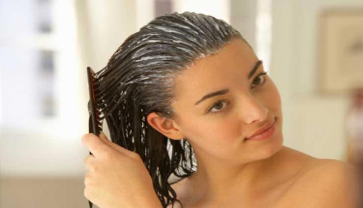 beauty tips,beauty tips in hindi,oil in hair,oil masaaj,damage of scalp by oil