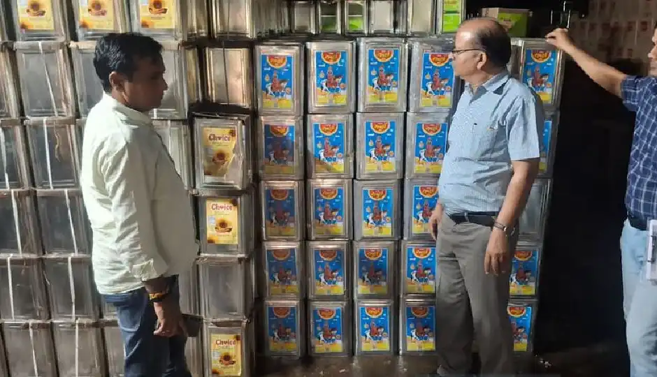 बीकानेर में खाद्य सुरक्षा विभाग का बड़ा एक्शन, गोदाम से 22 हजार किलो खाद्य तेल सीज