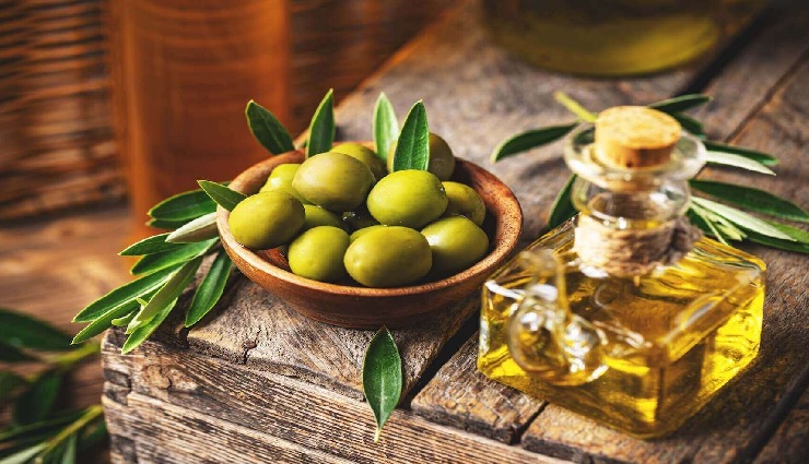 kidney stones,renal calculi,types of kidney stones,calcium oxalate stones,uric acid stones,kidney stone symptoms,kidney stone causes,dehydration and kidney stones,home remedies for kidney stones,how to prevent kidney stones