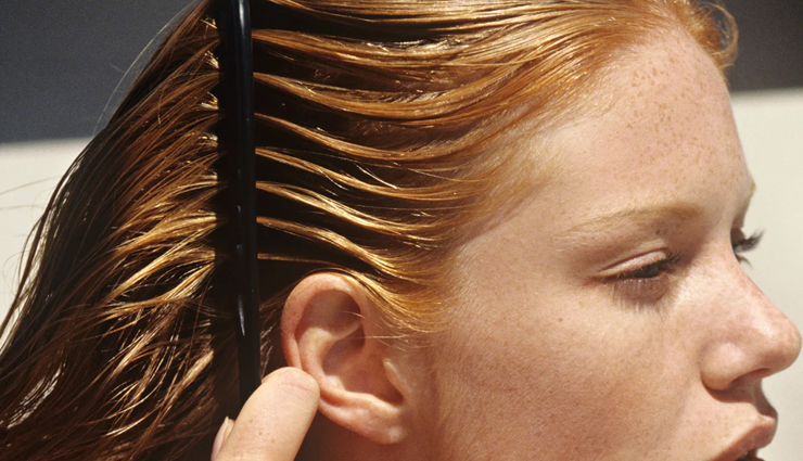 4 Everyday Tips To Take Care of Greasy Hair
