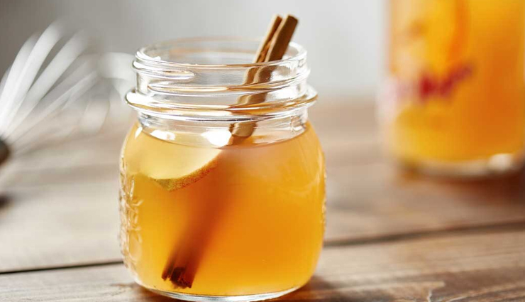 oily skin,home remedies for oily skin,skin care tips,beauty tips,lemon juice,yogurt,cucumbers,apple cider vinegar,bananas,honey